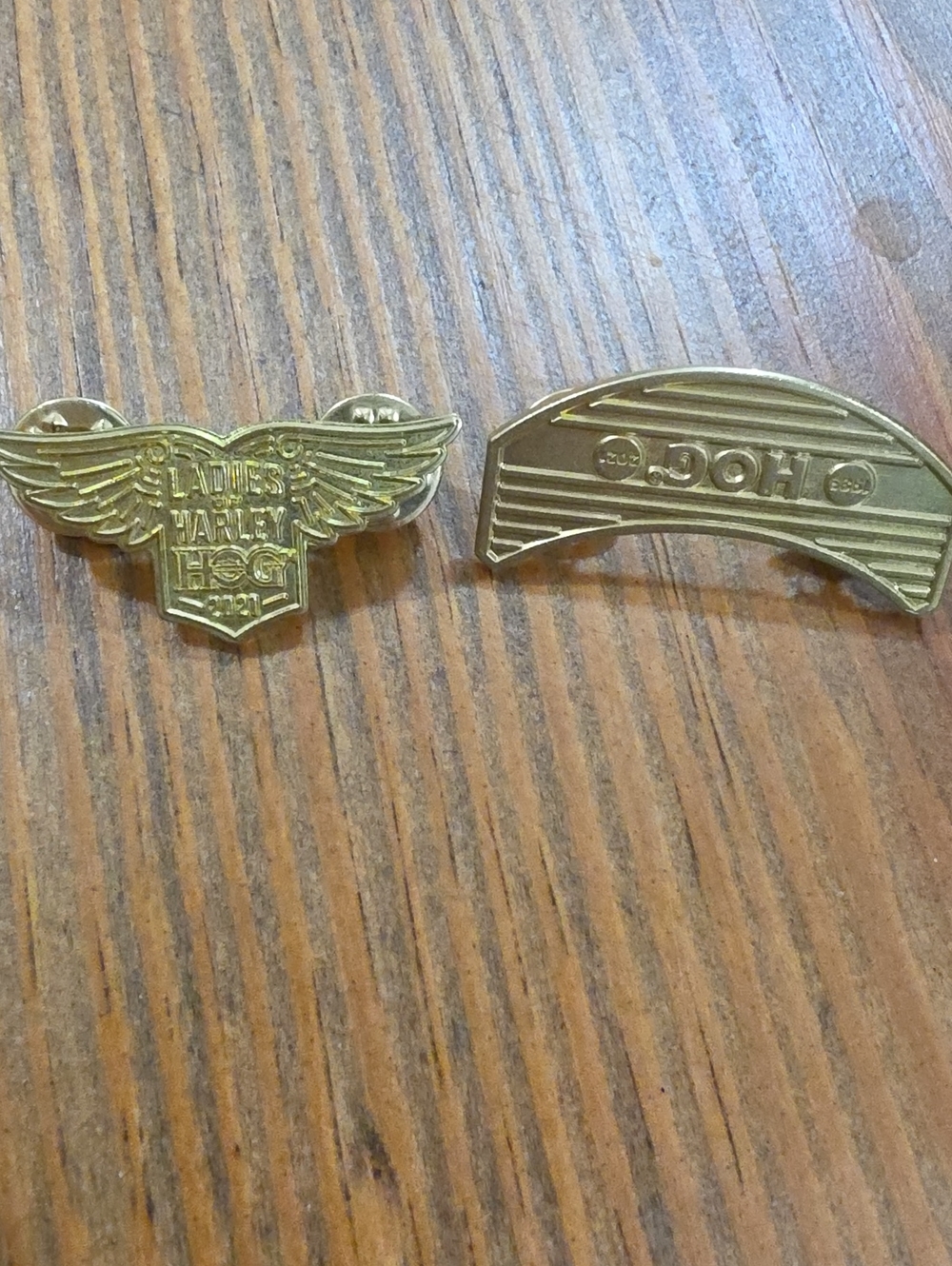 Harley-Davidson Gold Tone Ladies H.O.G. Cuff Links